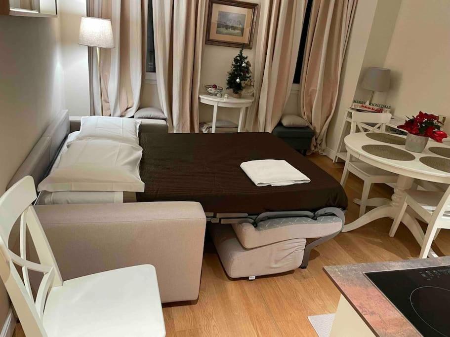 Cozy Santa Maria Novella Uffizi Duomo 2Beds-2Baths Apartment Florenţa Exterior foto