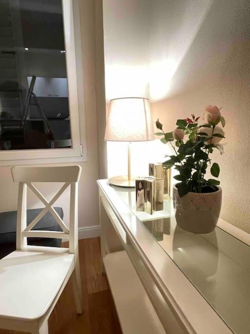 Cozy Santa Maria Novella Uffizi Duomo 2Beds-2Baths Apartment Florenţa Exterior foto