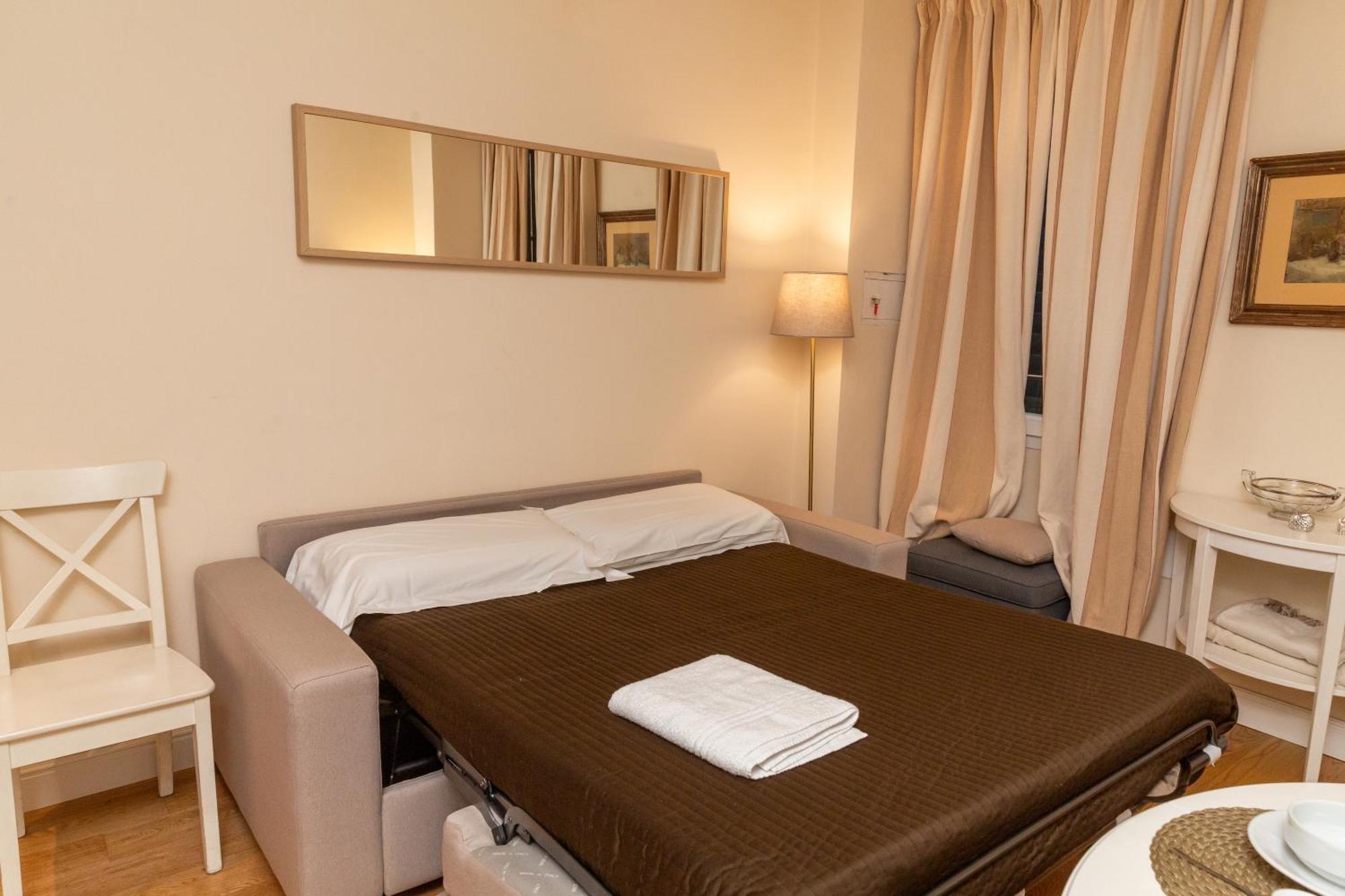 Cozy Santa Maria Novella Uffizi Duomo 2Beds-2Baths Apartment Florenţa Exterior foto